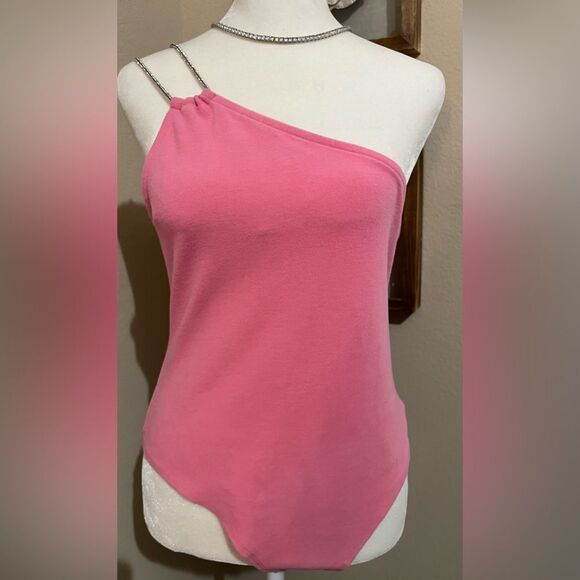 glam Tops - Glam One Shoulder Bodysuit in gorgeous pink with glittery straps Size L -NWT